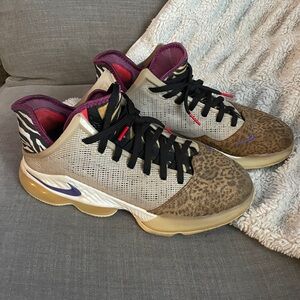 Nike LeBron 19 Low "Safari" sneakers.